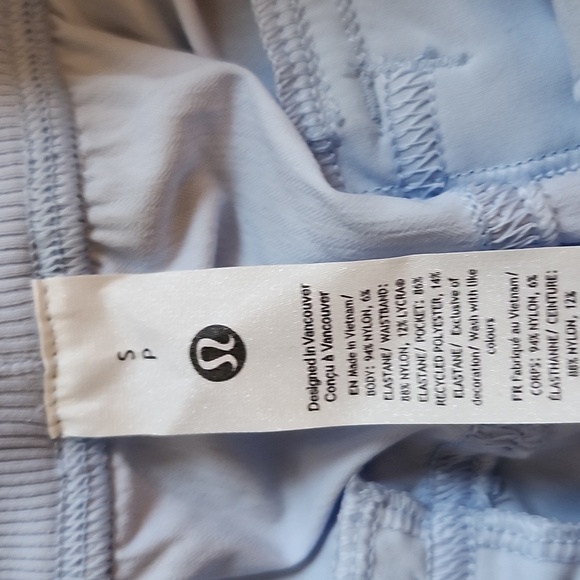 Lululemon Cargo Jogger Size SP - Picture 3 of 12